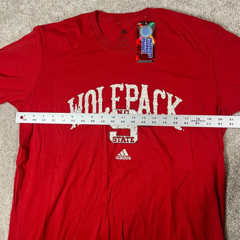 Adidas NC State Wolfpack Mens Red Graphic T-Shirt Size Large NWT - Picture 4 of 6